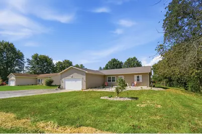2540 Hall Drive, Lima, OH 45806 - Photo 2