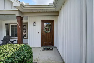 511 Colony Trail, New Carlisle, OH 45344 - Photo 6