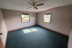 362 W Carrol St, Kenton, OH 43326 - Photo 20