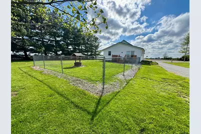 7285 N State Route 589, Fletcher, OH 45326 - Photo 10