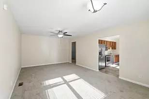 4885 E Brannan Dr, Springfield, OH 45502 - Photo 10