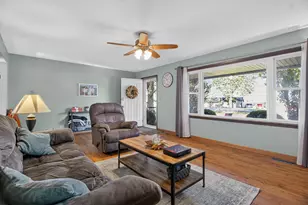 910 Miller St, De Graff, OH 43318 - Photo 14