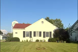 901 Washington Ave, Greenville, OH 45331 - Photo 2