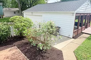 1108 E Main St, Troy, OH 45373 - Photo 6