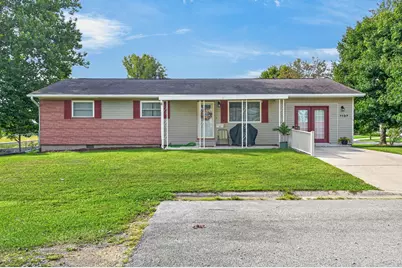 1137 Michigan Street, Bellefontaine, OH 43311 - Photo 2