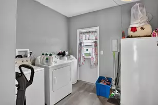 1137 Michigan St, Bellefontaine, OH 43311 - Photo 24