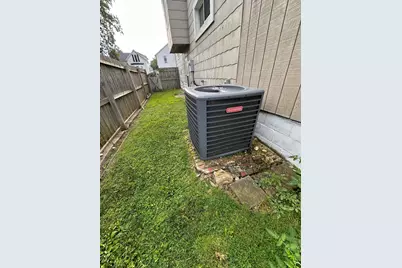 429 N Madriver Street, Bellefontaine, OH 43311 - Photo 64