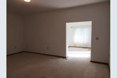 2035 Canterbury Court, Troy, OH 45373 - Photo 24