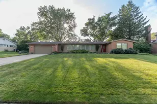 1312 Stratford Dr, Piqua, OH 45356 - Photo 2