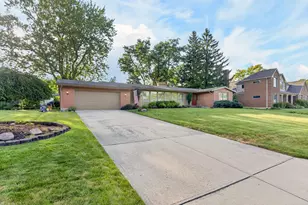 1312 Stratford Dr, Piqua, OH 45356 - Photo 4