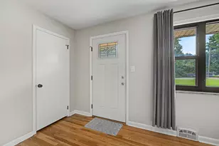 345 Ginghamsburg Rd, Tipp City, OH 45371 - Photo 4