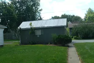 503 E Mechanic St, Wapakoneta, OH 45895 - Photo 12