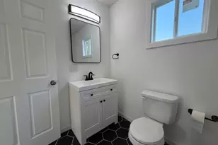 1126 Burt St, Springfield, OH 45505 - Photo 14