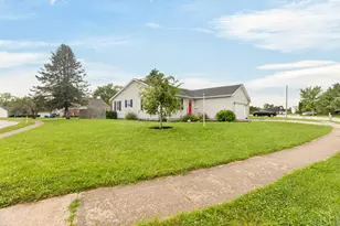 1401 Carrol St, Sidney, OH 45365 - Photo 2