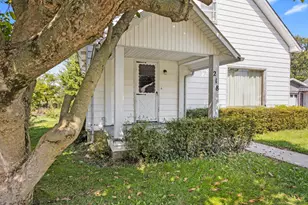 218 S Sandusky St, Rushsylvania, OH 43347 - Photo 2