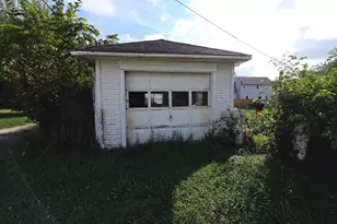 328 N Race St, Springfield, OH 45504 - Photo 14