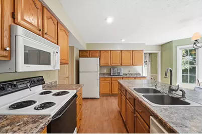 660 Golf View Court, Vandalia, OH 45377 - Photo 22