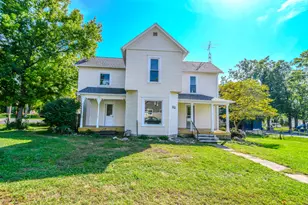 312 N Monroe St, Christiansburg, OH 45389 - Photo 8