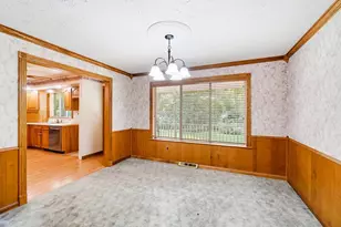 2351 S Linda Dr, Bellbrook, OH 45305 - Photo 18