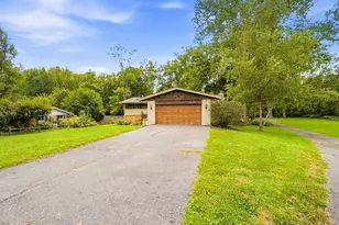 2351 S Linda Dr, Bellbrook, OH 45305 - Photo 8