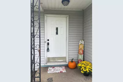 206 E North Street, Anna, OH 45302 - Photo 2