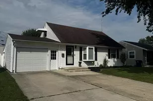 854 Lake Ave, Saint Marys, OH 45885 - Photo 2