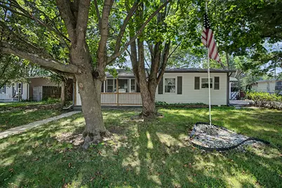 300 Fenwick Drive, New Carlisle, OH 45344 - Photo 4