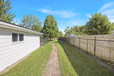 533 E Chillicothe Avenue, Bellefontaine, OH 43311 - Photo 10