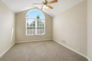 4706 Cobblestone Dr, Tipp City, OH 45371 - Photo 14