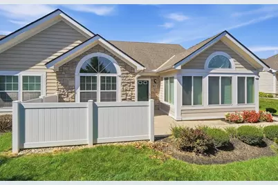 4706 Cobblestone Drive, Tipp City, OH 45371 - Photo 1
