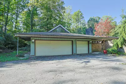 5445 Sherfield Drive, Dayton, OH 45426 - Photo 2