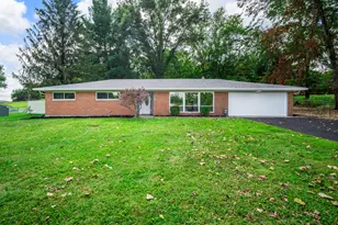 2743 Ironwood Dr, Springfield, OH 45505 - Photo 1