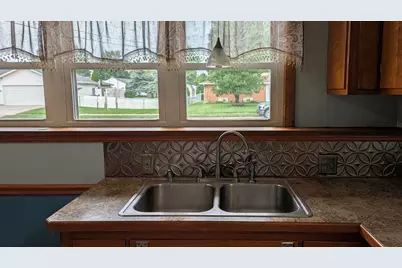 510 Hall Avenue, Sidney, OH 45365 - Photo 10