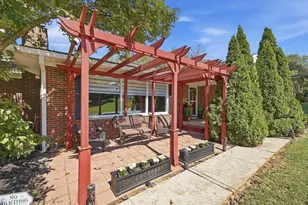 186 Meadow Ln, Springfield, OH 45505 - Photo 8