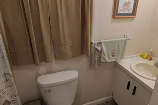 115 Ashland Ave, Wapakoneta, OH 45895 - Photo 14