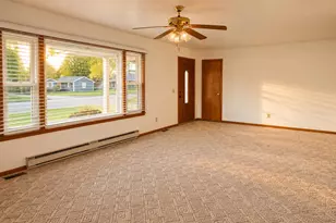201 West St, Jackson Center, OH 45334 - Photo 10
