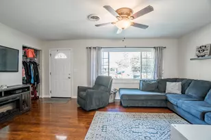 2582 Crestwell Pl, Dayton, OH 45420 - Photo 6