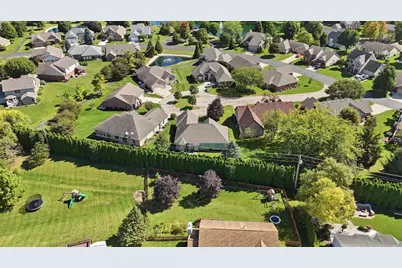 2530 Chamomile Court, Troy, OH 45373 - Photo 6
