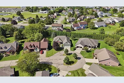 2530 Chamomile Court, Troy, OH 45373 - Photo 4