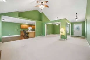 2530 Chamomile Ct, Troy, OH 45373 - Photo 14