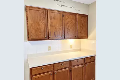 3060 E Brixton Drive, Springfield, OH 45503 - Photo 12