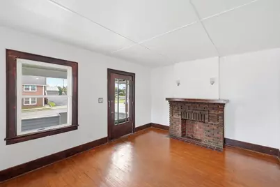 207-209 N Bechtle Avenue, Springfield, OH 45504 - Photo 4