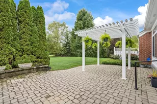 2730 Meadowpoint Dr, Troy, OH 45373 - Photo 46