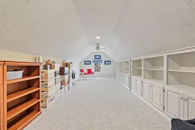 2730 Meadowpoint Drive, Troy, OH 45373 - Photo 32