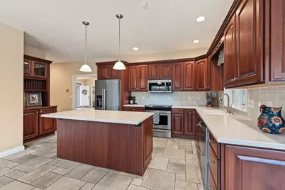 2730 Meadowpoint Drive, Troy, OH 45373 - Photo 12