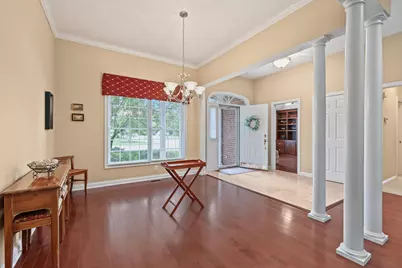2730 Meadowpoint Drive, Troy, OH 45373 - Photo 6
