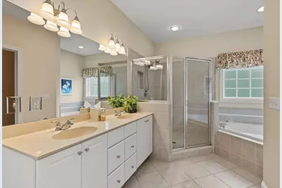 2730 Meadowpoint Drive, Troy, OH 45373 - Photo 24