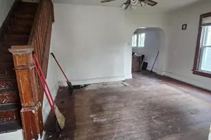 546 E Rose St, Springfield, OH 45505 - Photo 2