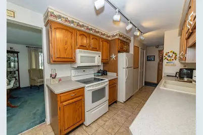 1039 Heathwood Drive, Englewood, OH 45322 - Photo 8