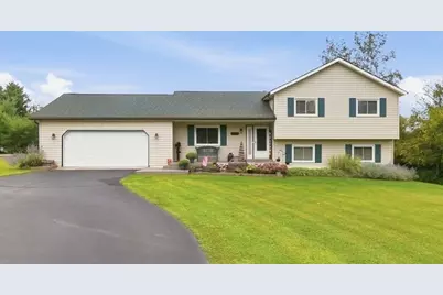 4025 Penny Pike, Springfield, OH 45502 - Photo 1